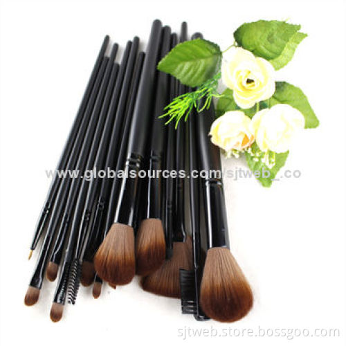 15 Pieces Powder Makeup Brushes Set with 24*12cm Size